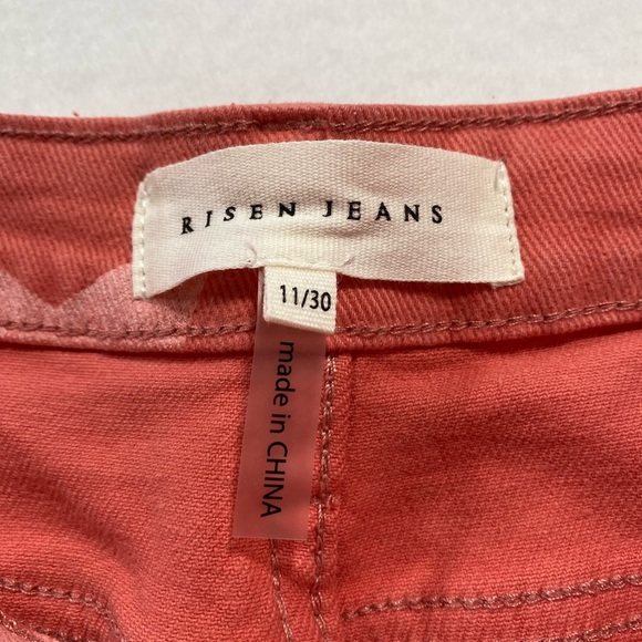 NWT Risen Jeans in Peach Pink Denim White Star Print Women’s Size 11/30 - Picture 10 of 15